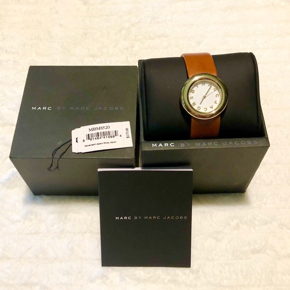Marc by Marc Jacobs Leather Watch - Picture 1 of 6